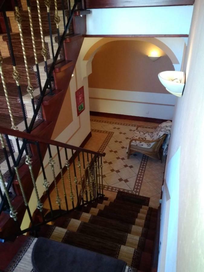 Sapphire Apartment ريفال المظهر الخارجي الصورة